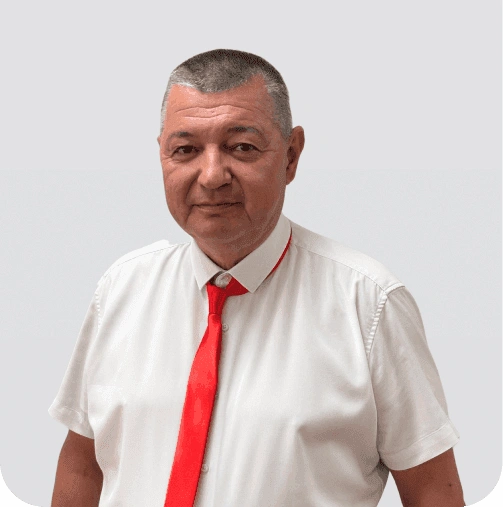 Инструктор Алексей